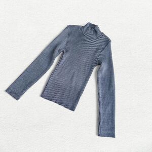 Vintage Retango Long Sleeve Metallic Knit Mock Neck Sweater Top in Blue & Silver
